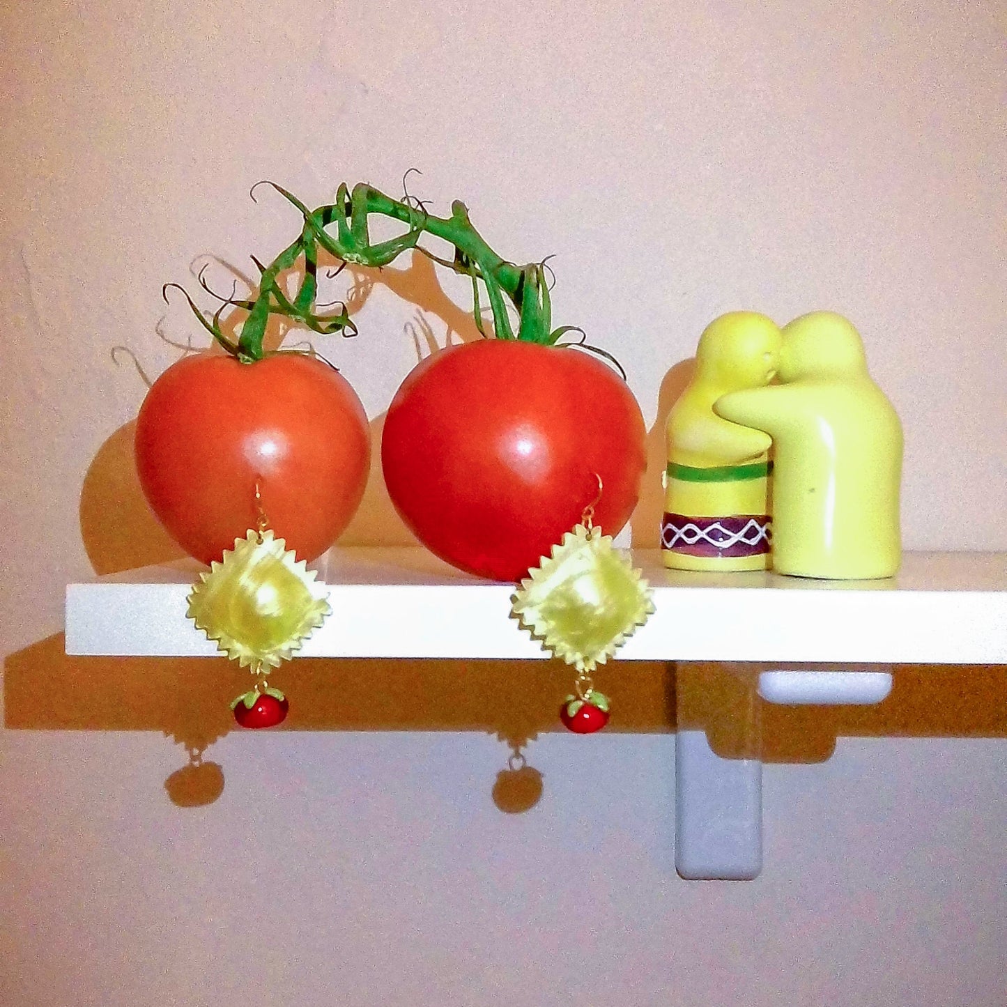 Tortelli e Pomodoro Earrings